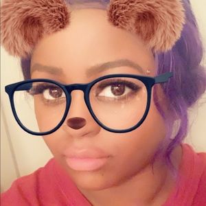 Meet your Posher, Ladonna